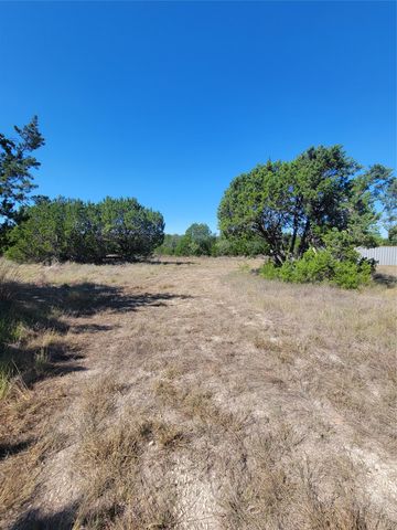 628 Bonita DR, Blanco, TX 78606