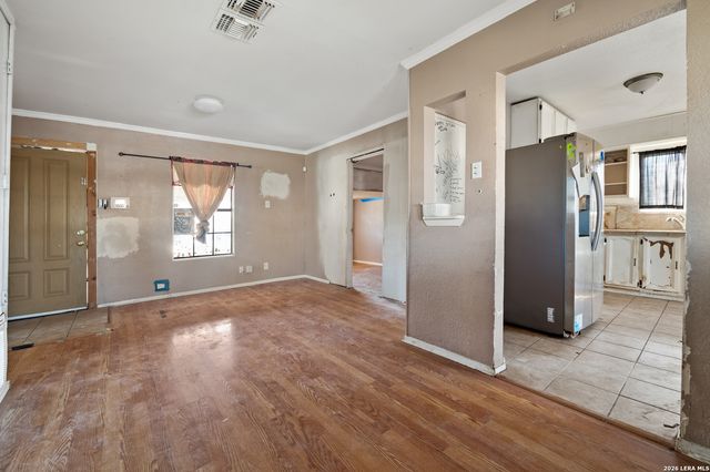 241 SE Archimedes, San Antonio, TX 78223