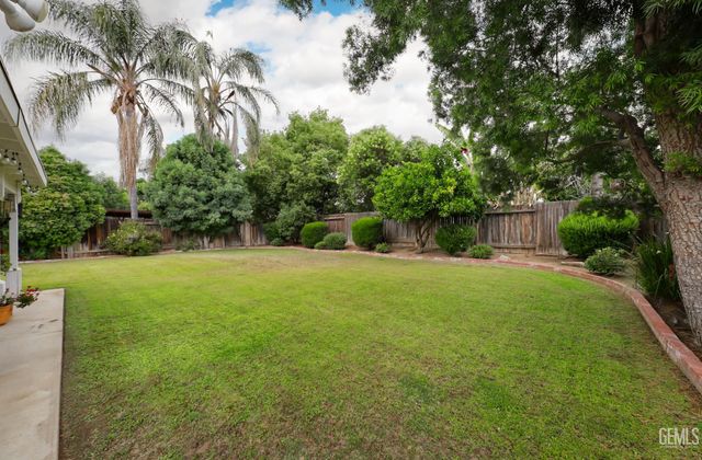 3514 Southpass Drive, Bakersfield, CA 93312