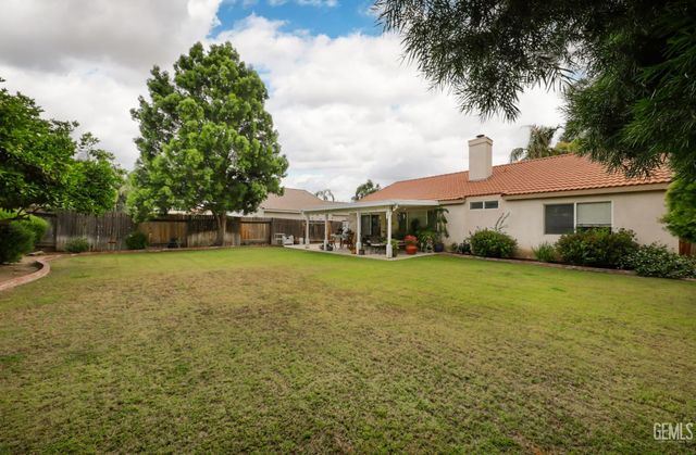 3514 Southpass Drive, Bakersfield, CA 93312