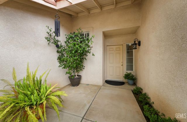3514 Southpass Drive, Bakersfield, CA 93312