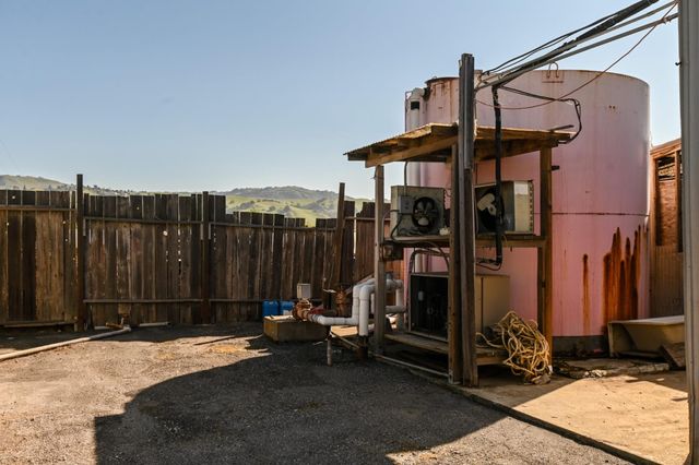 1600 Barrett Avenue, Morgan Hill, CA 95037