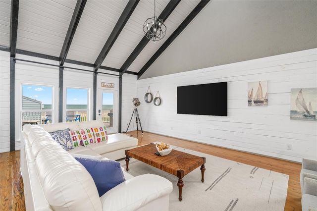 23143 Gulf Drive, Galveston, TX 77554