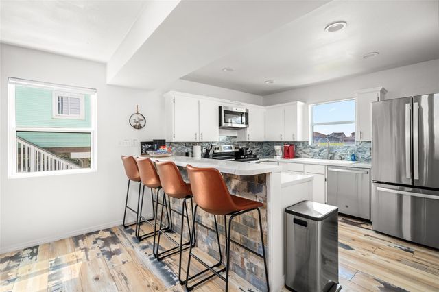 23143 Gulf Drive, Galveston, TX 77554