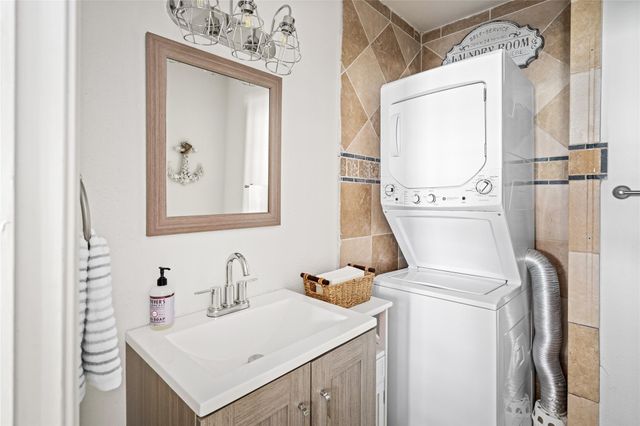 23143 Gulf Drive, Galveston, TX 77554