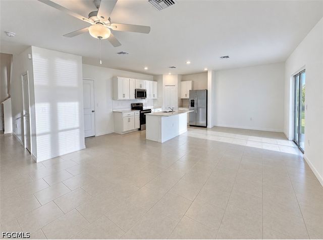 16048 Palos Verdes ST, Punta Gorda, FL 33982