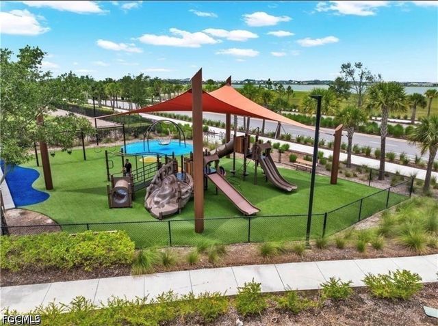 16048 Palos Verdes ST, Punta Gorda, FL 33982