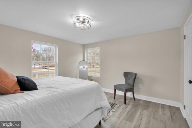 1230 WINSLOW RD, Williamstown, NJ 08094