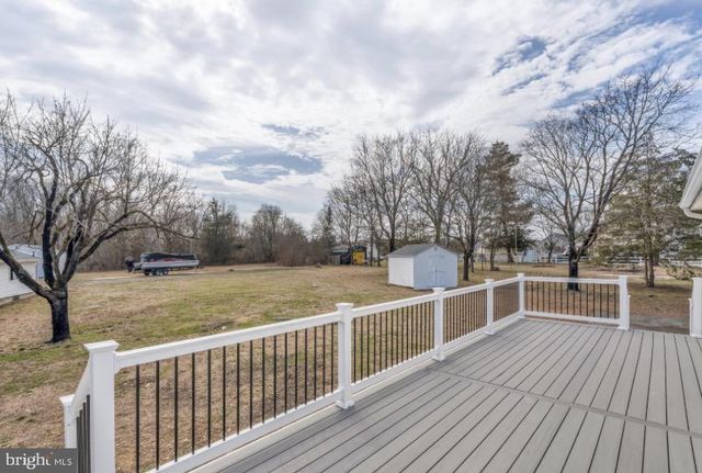 1230 WINSLOW RD, Williamstown, NJ 08094