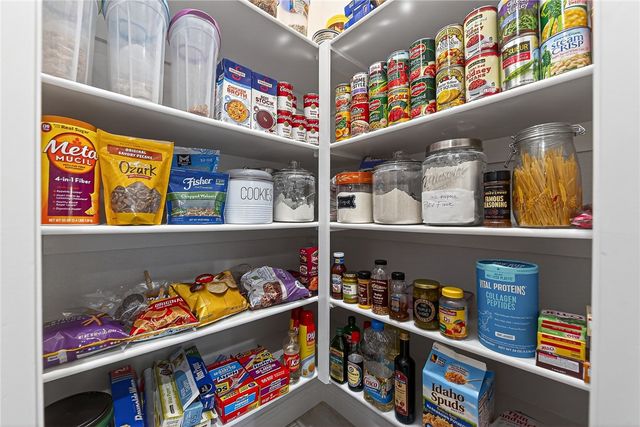 694 N Phoenix Road, Fayetteville, AR 72704