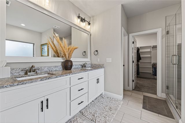 694 N Phoenix Road, Fayetteville, AR 72704