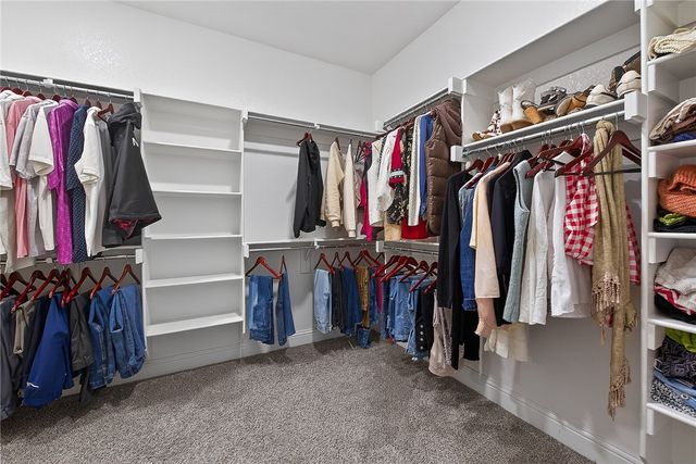 694 N Phoenix Road, Fayetteville, AR 72704