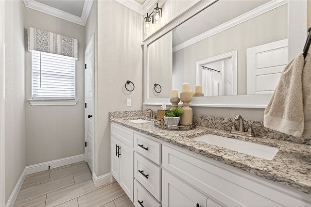 694 N Phoenix Road, Fayetteville, AR 72704