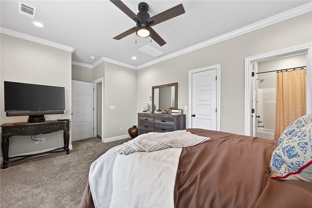 694 N Phoenix Road, Fayetteville, AR 72704