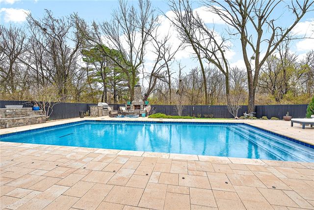 694 N Phoenix Road, Fayetteville, AR 72704