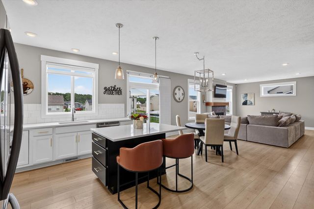 6688 Arlene Drive, Hudsonville, MI 49426