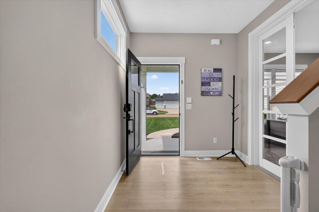 6688 Arlene Drive, Hudsonville, MI 49426