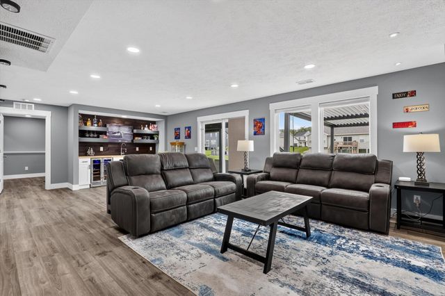 6688 Arlene Drive, Hudsonville, MI 49426