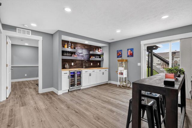 6688 Arlene Drive, Hudsonville, MI 49426