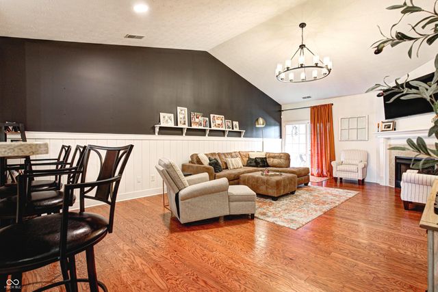 4311 Washington Boulevard, Plainfield, IN 46168