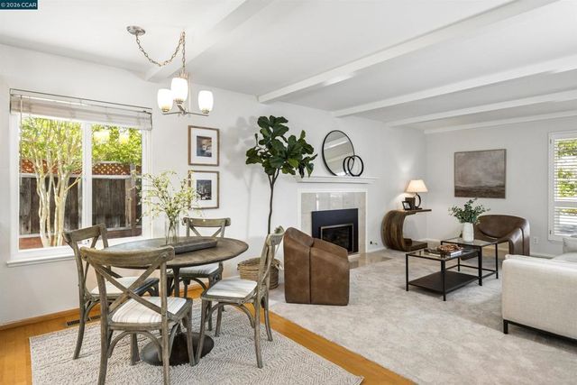 2428 Dapplegray Ln, Walnut Creek, CA 94596