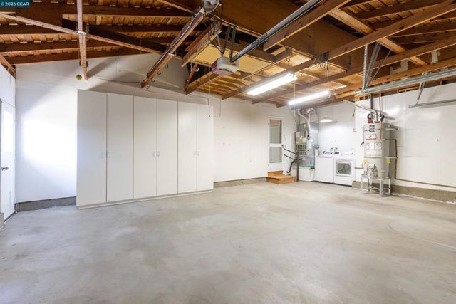 2428 Dapplegray Ln, Walnut Creek, CA 94596