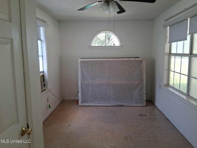 8133 Leake Street, Bay Saint Louis, MS 39520