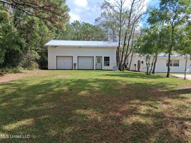 8133 Leake Street, Bay Saint Louis, MS 39520