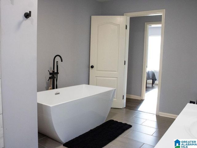 6007 2ND AVENUE N, Birmingham, AL 35212