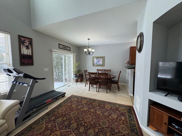 10037 Cummings Street 503, Huntley, IL 60142