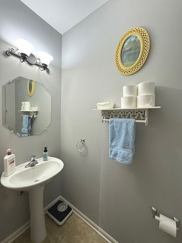 10037 Cummings Street 503, Huntley, IL 60142