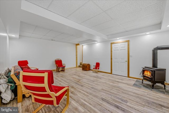 956 SIDELING MOUNTAIN TRL, Great Cacapon, WV 25422
