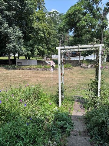 7227 3rd Street, Gibson, PA 15832