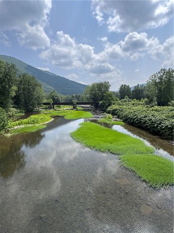 7227 3rd Street, Gibson, PA 15832