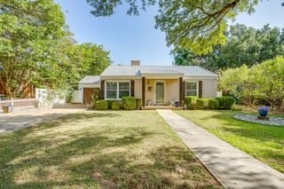 6404 Malvey Avenue, Fort Worth, TX 76116