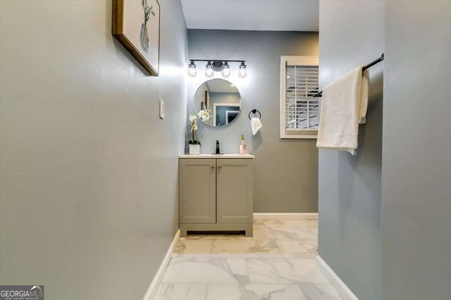 687 Anderson Drive, Jonesboro, GA 30236