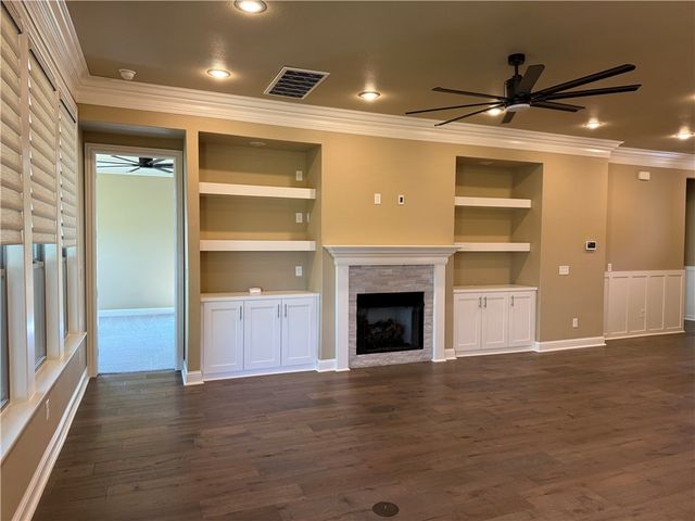 5809 W Sage Drive, Rogers, AR 72758