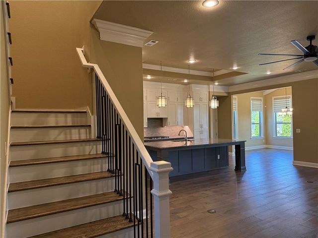 5809 W Sage Drive, Rogers, AR 72758