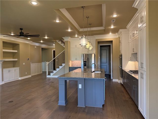 5809 W Sage Drive, Rogers, AR 72758