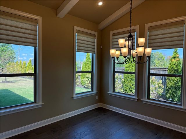 5809 W Sage Drive, Rogers, AR 72758
