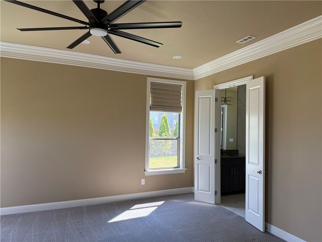 5809 W Sage Drive, Rogers, AR 72758