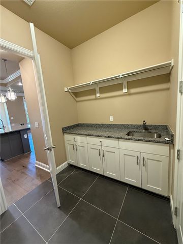 5809 W Sage Drive, Rogers, AR 72758