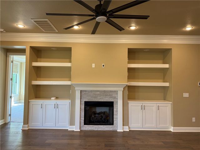 5809 W Sage Drive, Rogers, AR 72758