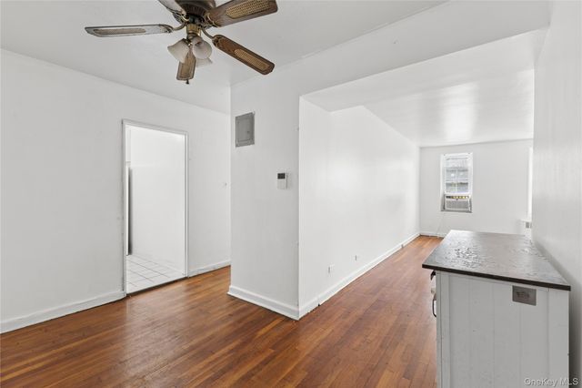 140-18 Burden Crescent 209, Briarwood, NY 11435