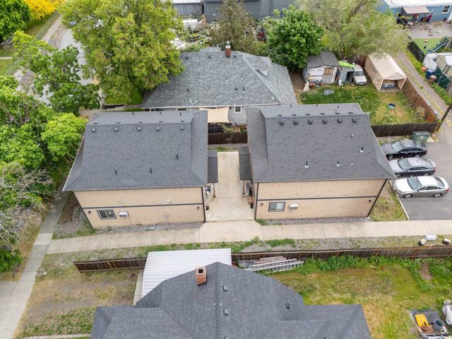 1023-1025 W Knox Ave, Spokane, WA 99205
