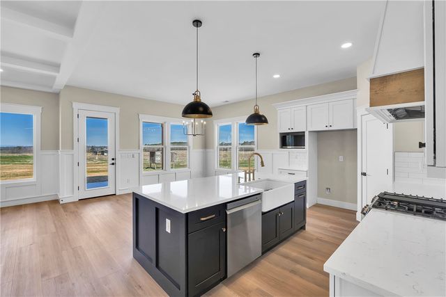 2816 Smith Mcgee Road, Iva, SC 29655