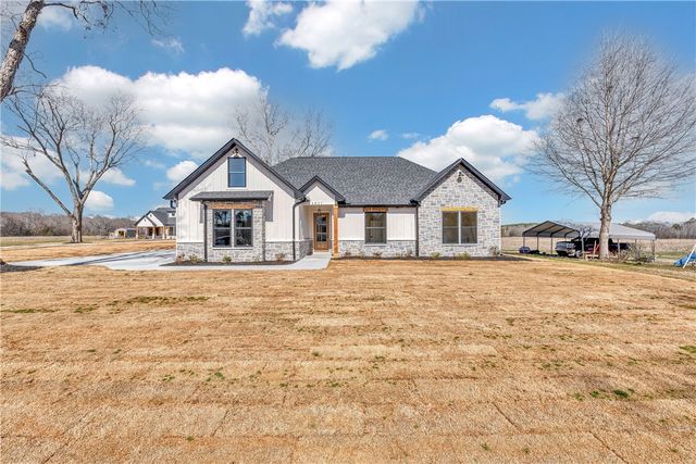 2816 Smith Mcgee Road, Iva, SC 29655