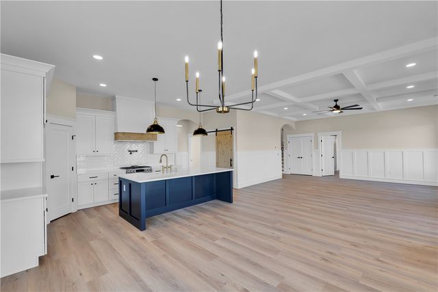 2816 Smith Mcgee Road, Iva, SC 29655