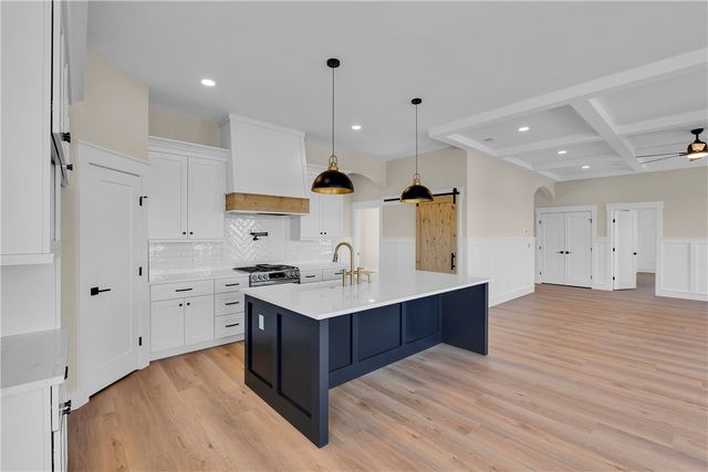 2816 Smith Mcgee Road, Iva, SC 29655