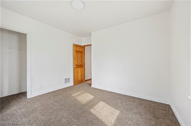 34 Helen Avenue, Niles, OH 44446